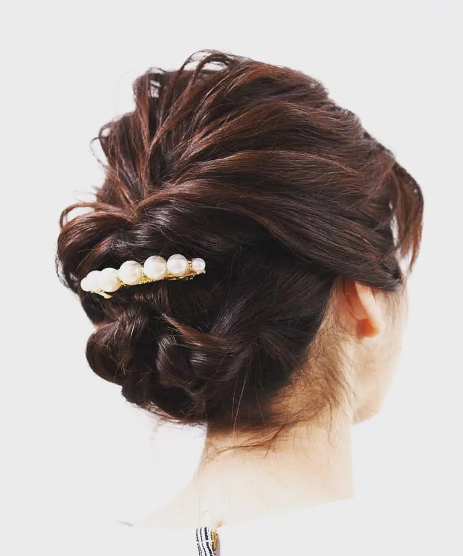 セミロング ヘアアレンジ 結婚式・ブライダル ヘアセット 🔸縮毛矯正🔸 カソリ ナユタのヘアスタイル