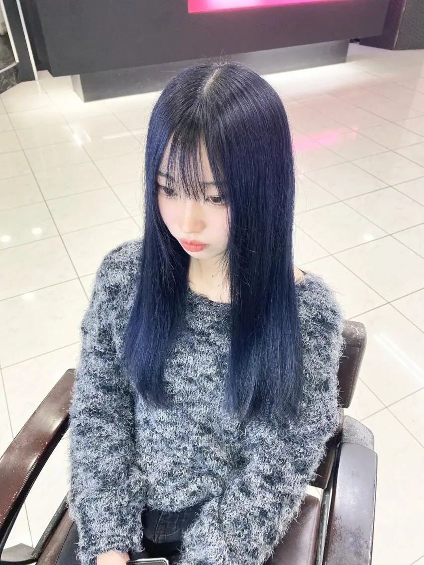 ロング カラー シールエクステ バレイヤージュ ベージュカラー ブリーチ ケアブリーチ 外れにくいエク💚 EST梅田TAKIのヘアスタイル