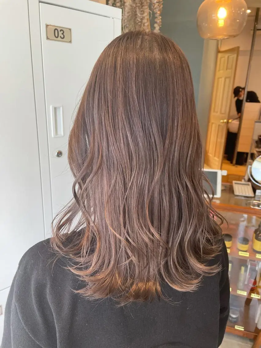セミロング カラー ベージュカラー ラベンダーカラー ラベンダーベージュ 中目黒🌼 🌼ハナのヘアスタイル
