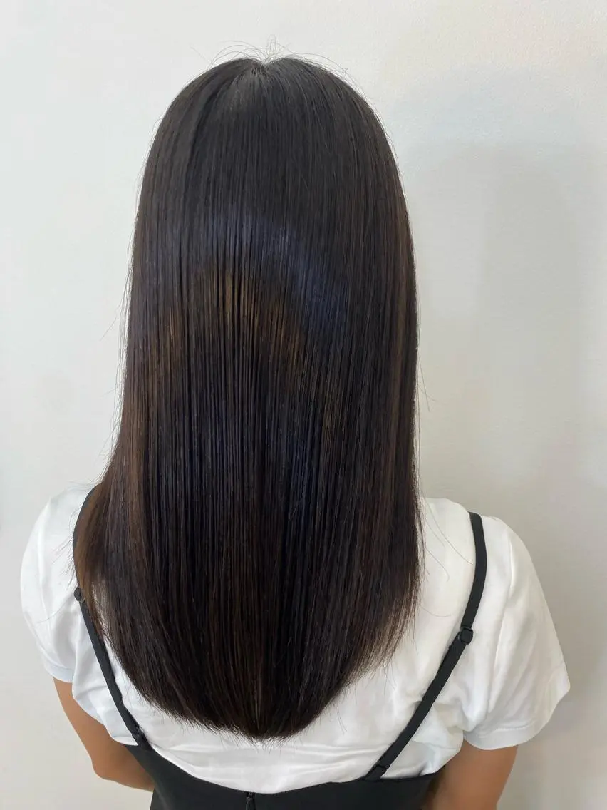 ロング 辻 友里香のヘアスタイル