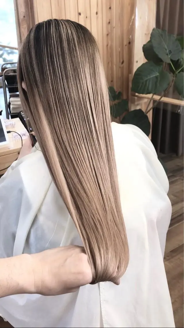 ロング パーマ 縮毛矯正 トリートメント LOOP hairのヘアスタイル