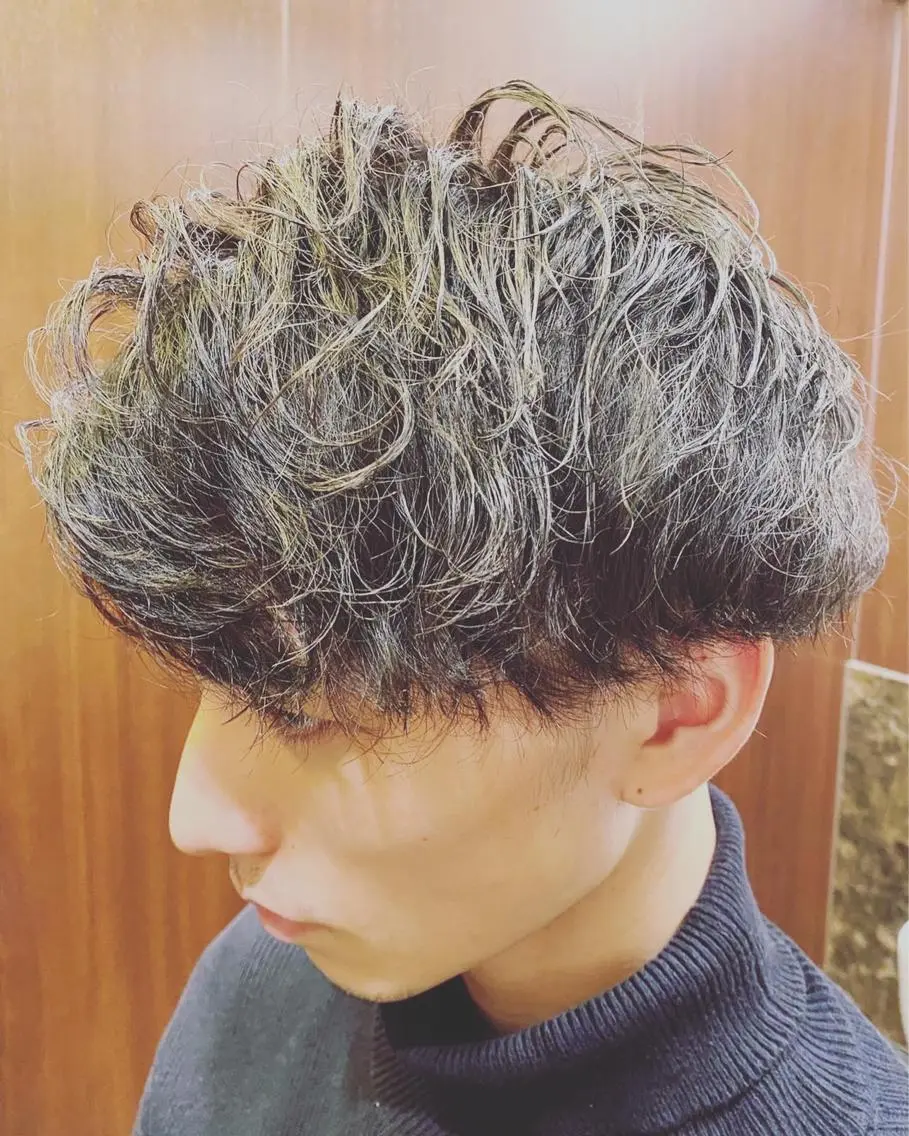 ミディアム パーマ 小島 史也のヘアスタイル
