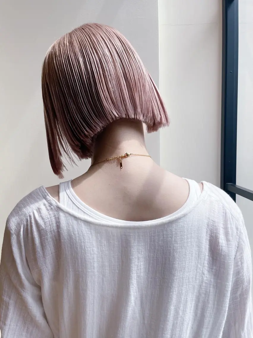 白髪ぼかしハイライト 脱白髪染めのヘアスタイル