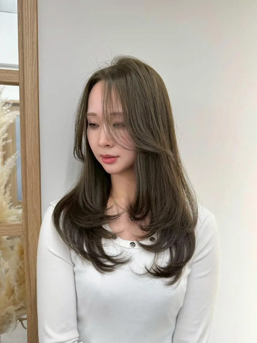 ロング カラー 髪質改善 縮毛矯正 カット ヘアカラー トリートメント ヘッドスパ newi fhami 吉祥寺のヘアスタイル