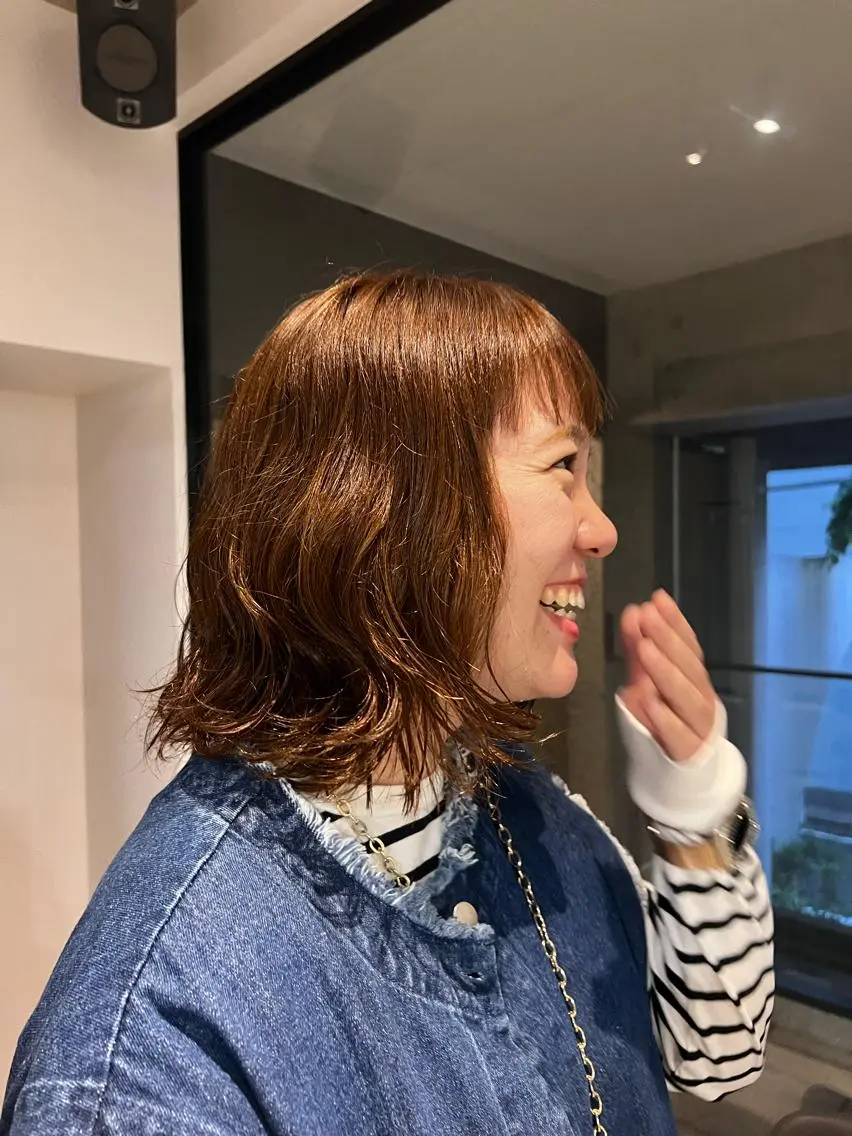ミディアム saki|大名 パーマ|ハイトーンのヘアスタイル