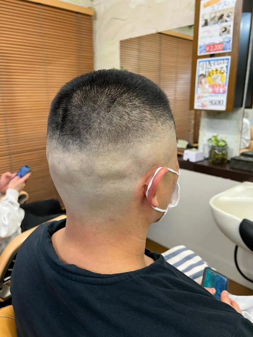 ショート メンズ ボウズ フェードカット スキンフェード パーマ/フェード/新 宿/アイパー/上田のヘアスタイル