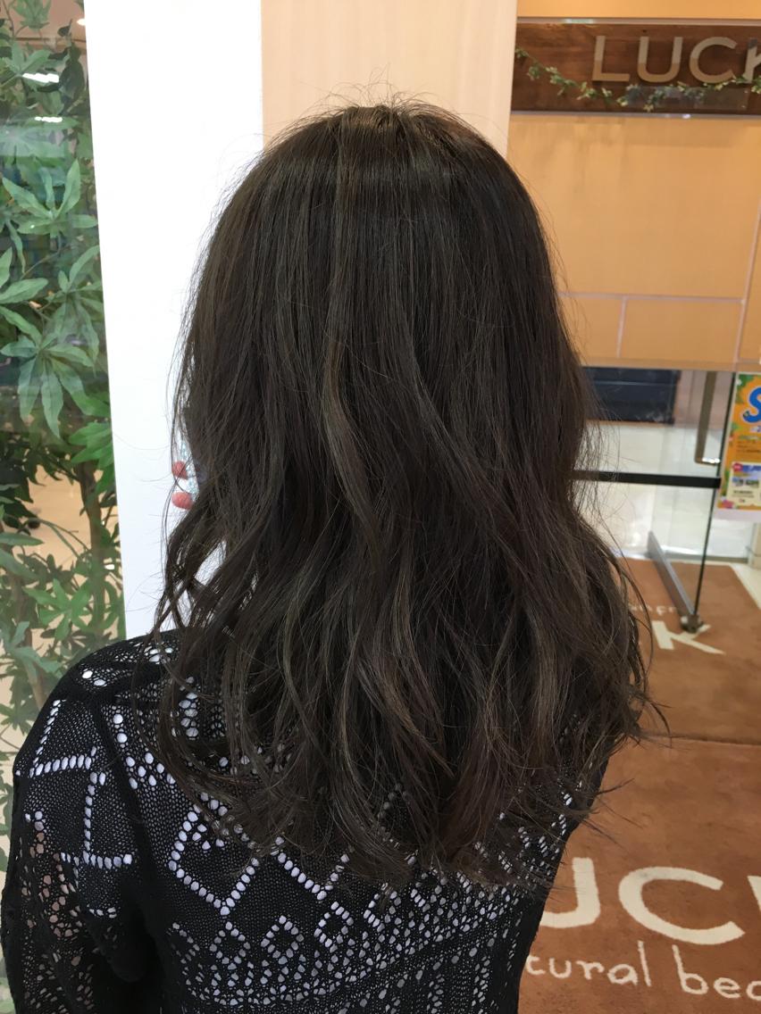 セミロング ハイライト 植田 敬太のヘアスタイル