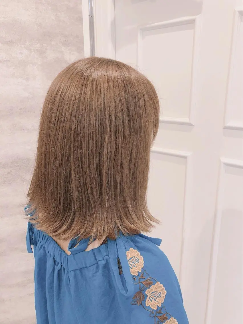 ミディアム カラー ベージュカラー 🫟Blanco🫟 Color&Careのヘアスタイル