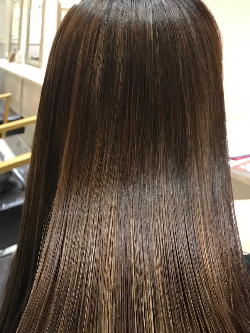 ロング トリートメント Seventh Senseのヘアスタイル