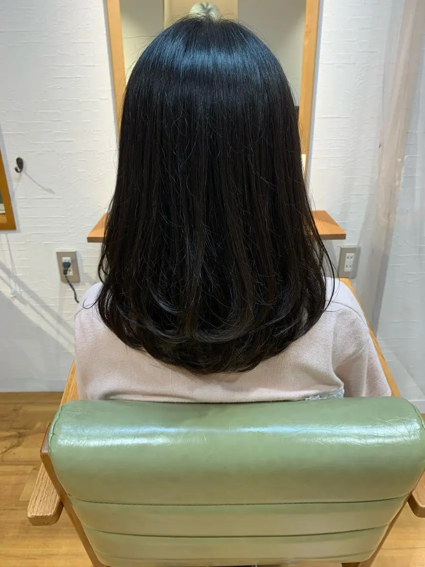 ロング ロングレイヤー レイヤーカット ロング little 小濱彰太のヘアスタイル