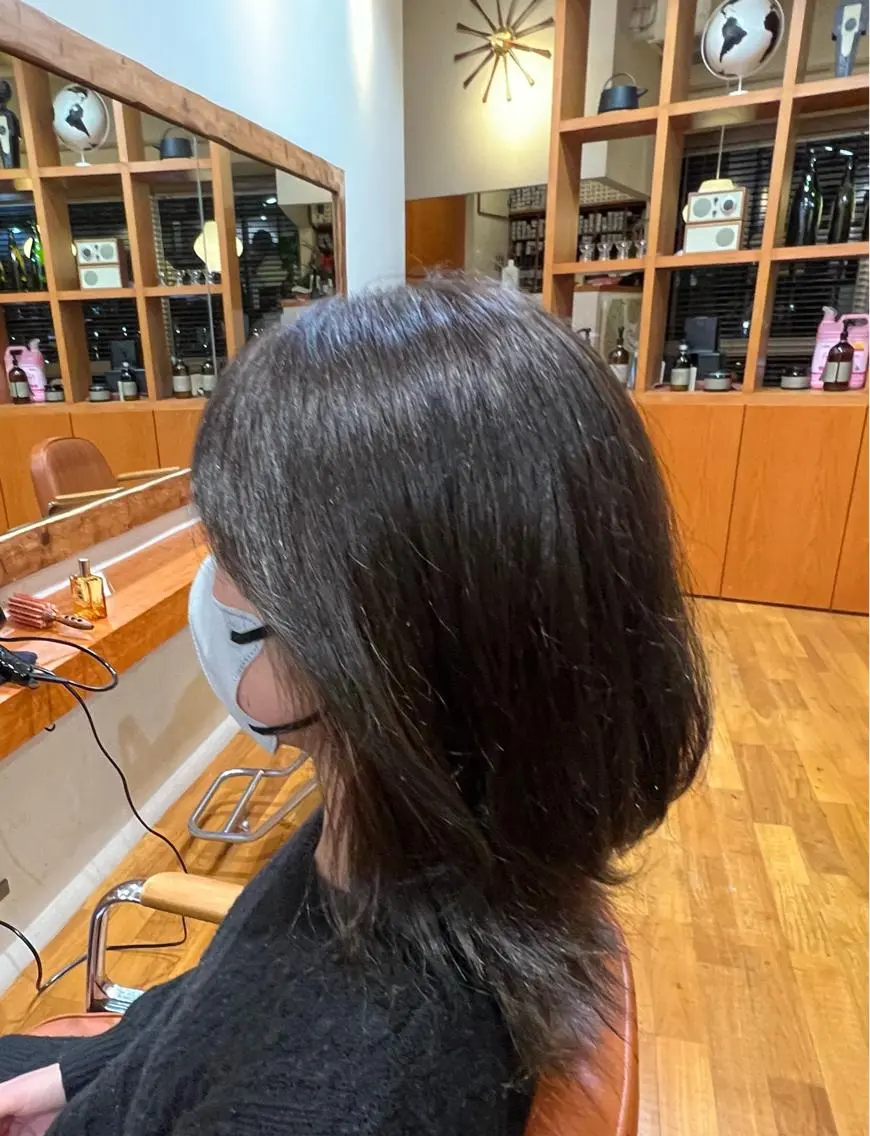 ミディアム カラー ヘアアレンジ 透明感カラー グレージュ 渡部 彩花のヘアスタイル