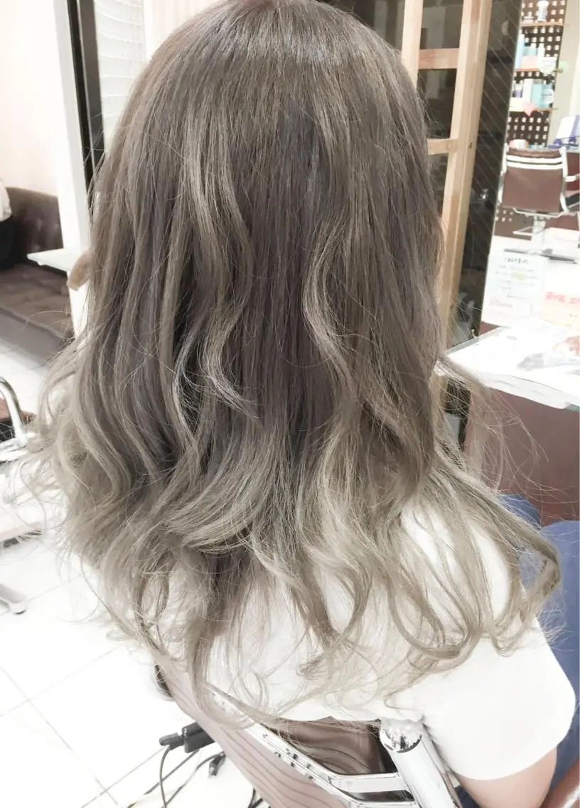 ミディアム カラー モテ髪透明感❤️ デイズヘアカラーのヘアスタイル