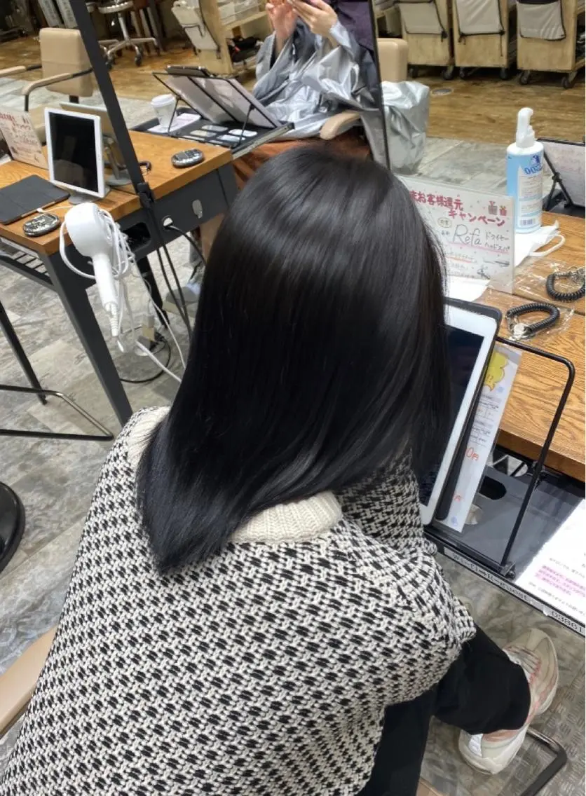 カラー 銀座/レイヤー 顔周りカット溝手優太のヘアスタイル