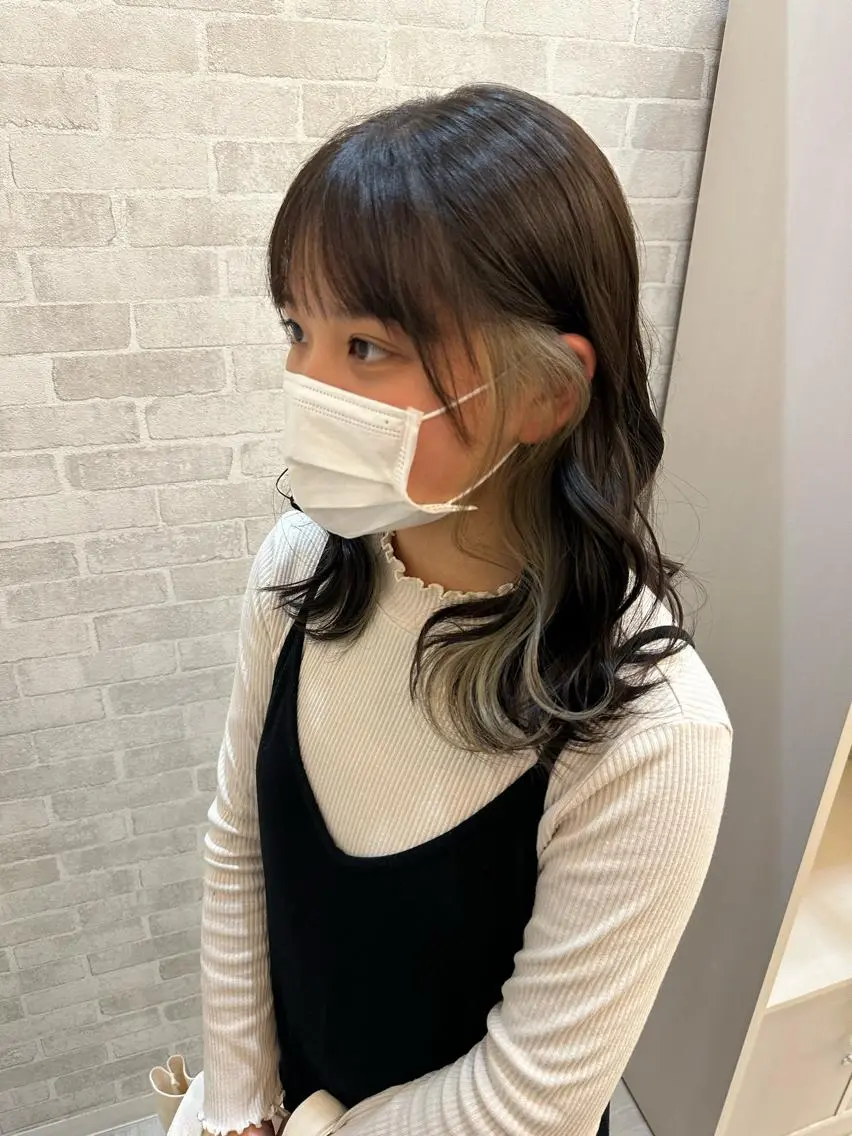 ロング カラー Well's TAIGAのヘアスタイル