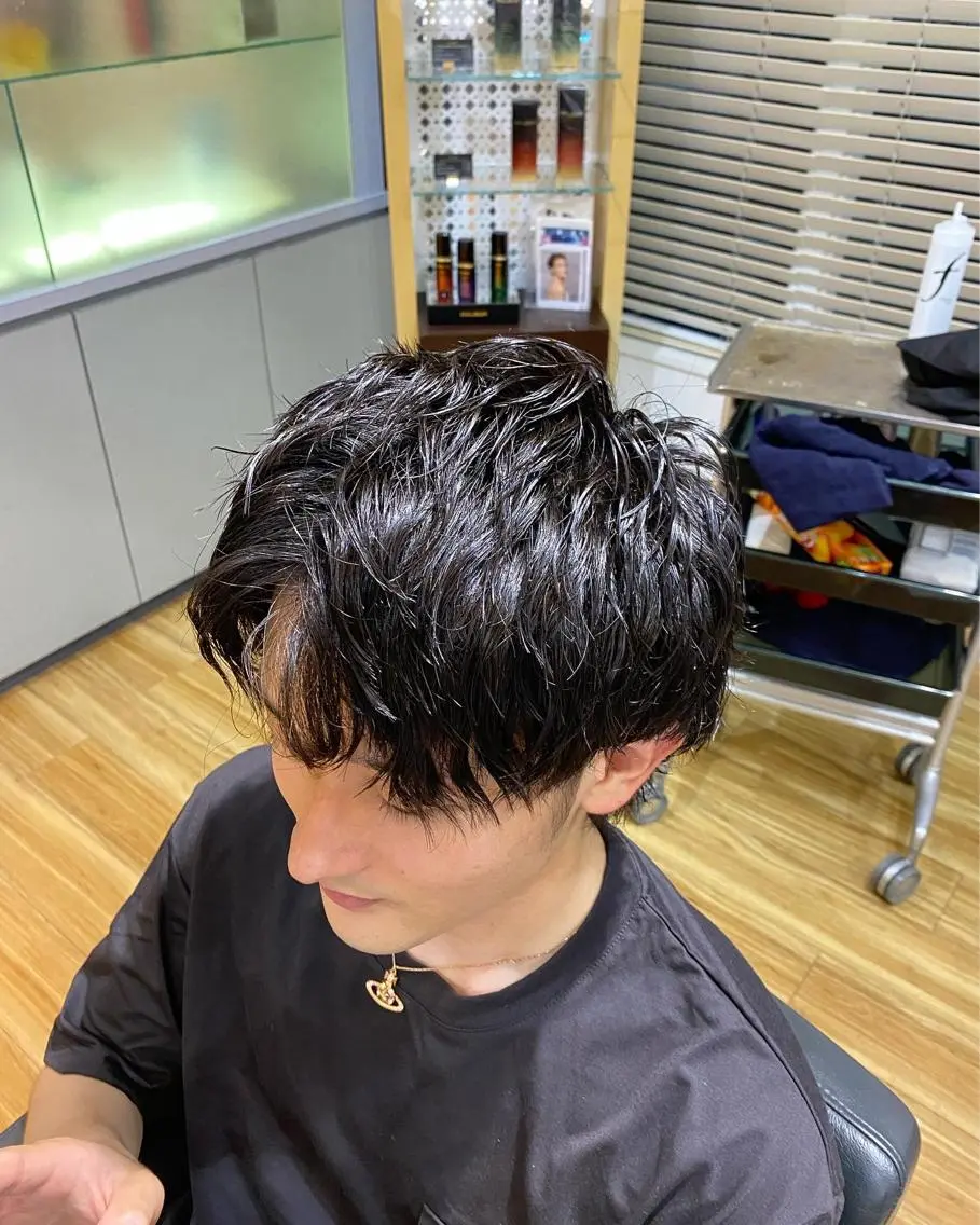 ショート メンズ メンズパーマ 土井 祐之介のヘアスタイル