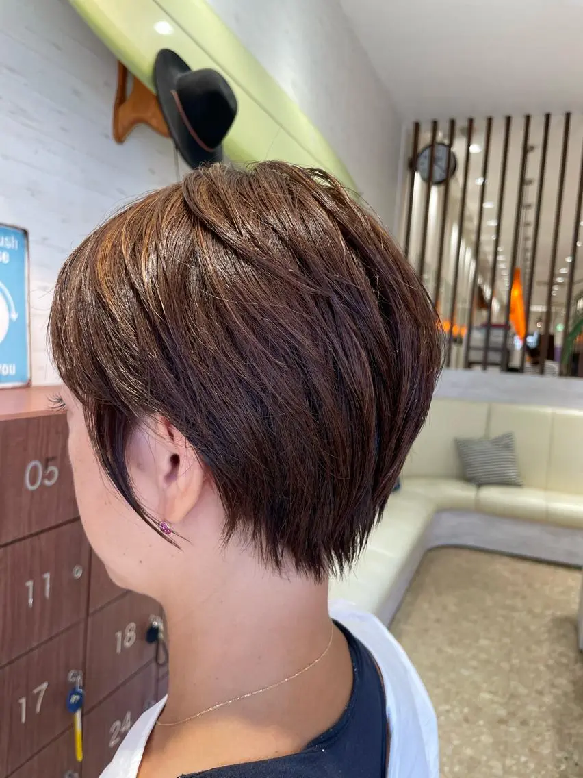 ショート カット ヘアカラー トリートメント EARTH検見川浜 鈴木学のヘアスタイル