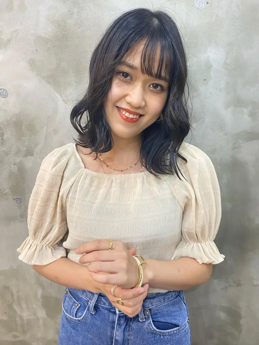 ミディアム カラー ヘアアレンジ 志賀 あずみのヘアスタイル