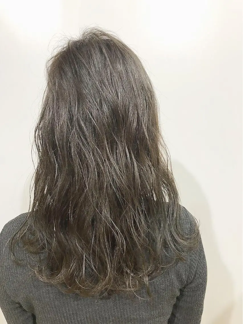 セミロング カラー カット パーマ イメチェン☆丁寧接客 田中 優貴のヘアスタイル