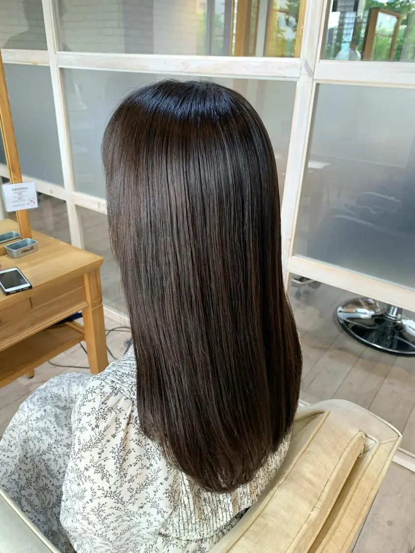 ロング カラー イルミナカラー ロング 縮毛矯正 カット ヘアカラー 縮毛矯正 トリートメント 🏆蔵前個室 美容院🏆 大川月央のヘアスタイル
