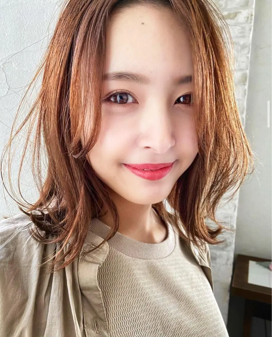 ミディアム カット ヘアカラー トリートメント 韓国風/髪質改善/ ナガヤアキラのヘアスタイル