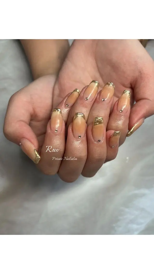 ネイル ハンドネイル プライベート ネイルサロン　ルヴのネイルデザイン