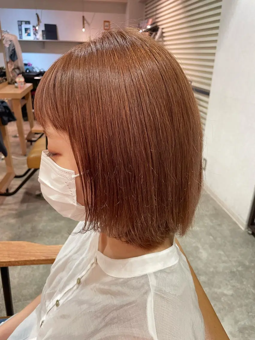 ミディアム カラー ブラウンカラー ピンクカラー ピンクブラウン 切りっぱなしボブ/ 三瀬翔のヘアスタイル