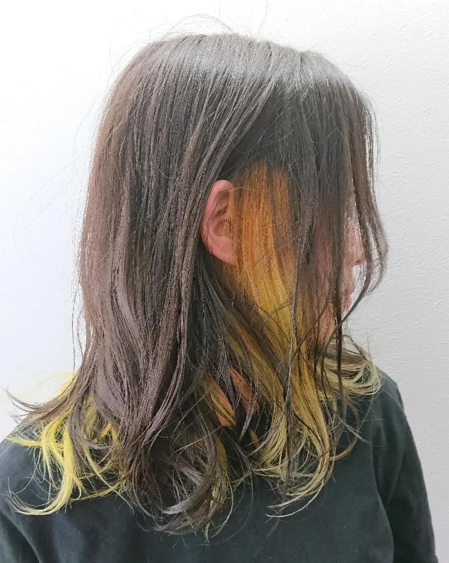 ロング カラー ブリーチ グレージュ インナーカラー イエローカラー Stirmaison RYUSEIのヘアスタイル