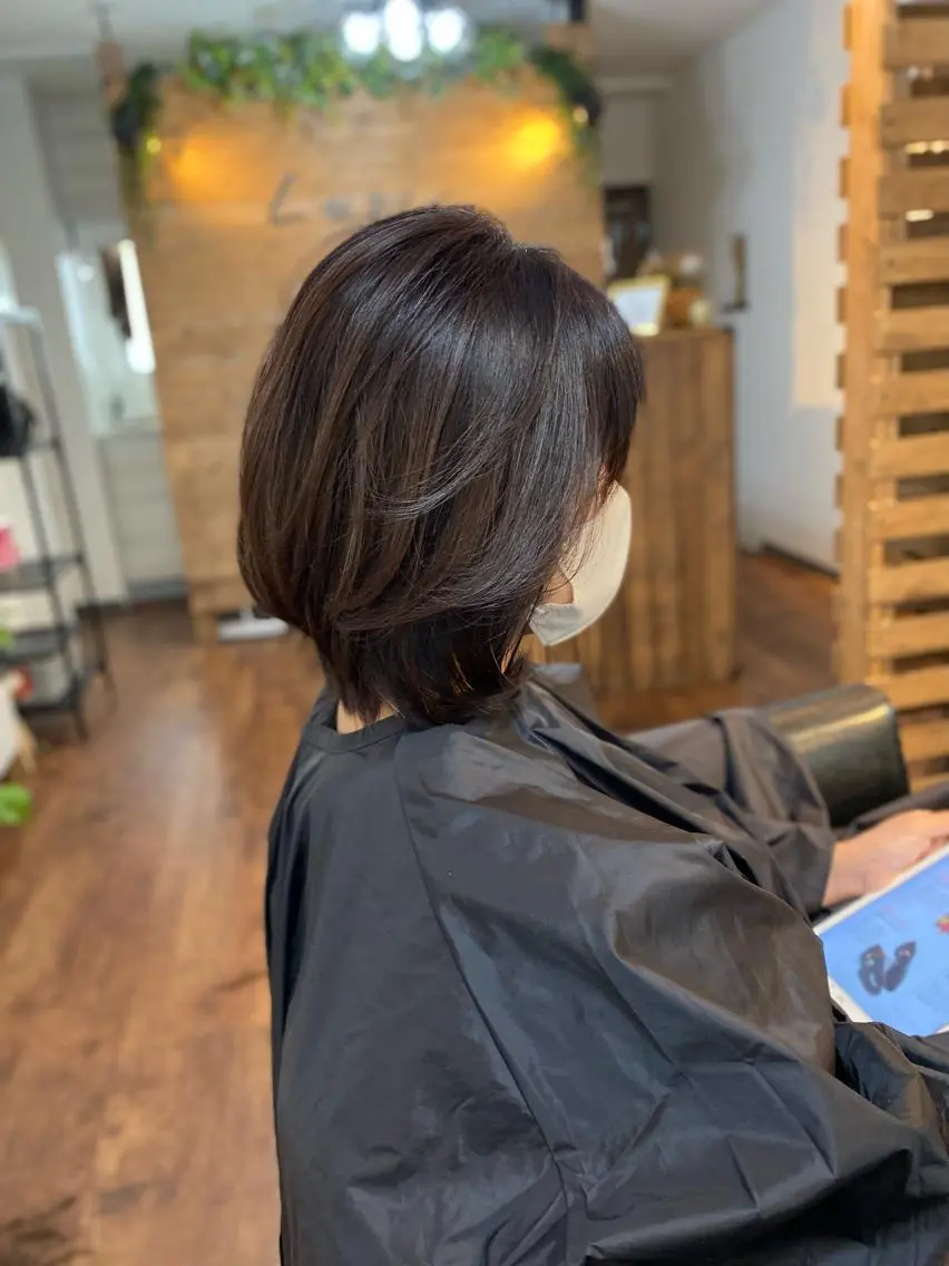 ミディアム カラー Luzir⭐︎ GEN⭐︎のヘアスタイル