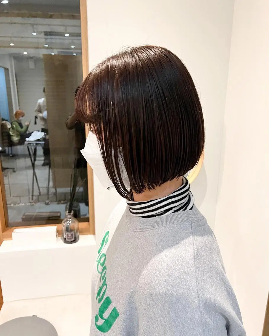 ショート カラー ミディアムパーマ /癖毛パーマのヘアスタイル