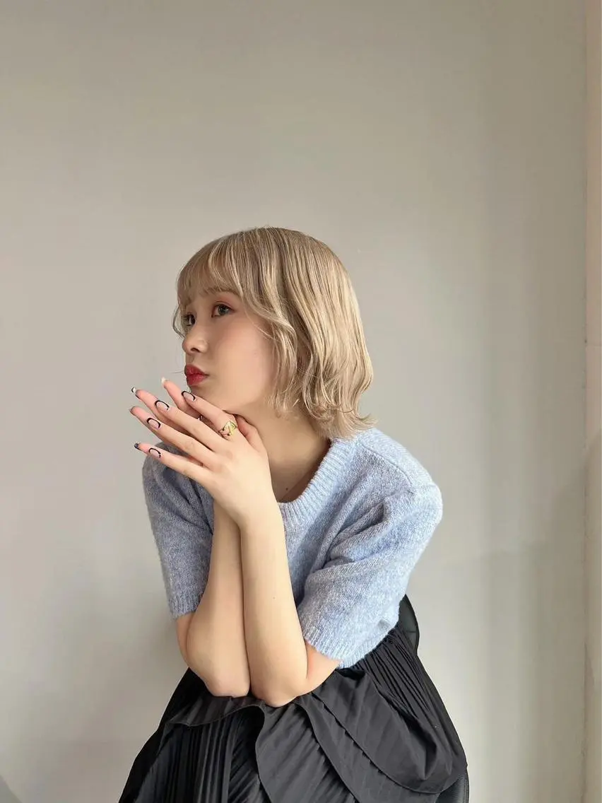 ショート カラー バレイヤージュ ブリーチ ケアブリーチ ダブルカラー イヤリングカラー カット ヘアカラー トリートメント Luana / 公式 / 大通のヘアスタイル