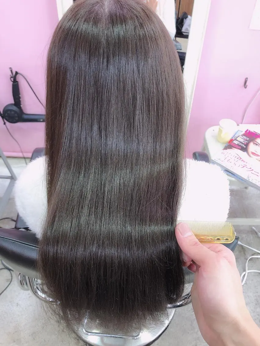 ロング カラー カット トリートメント ヘッドスパ 浦山 和之のヘアスタイル