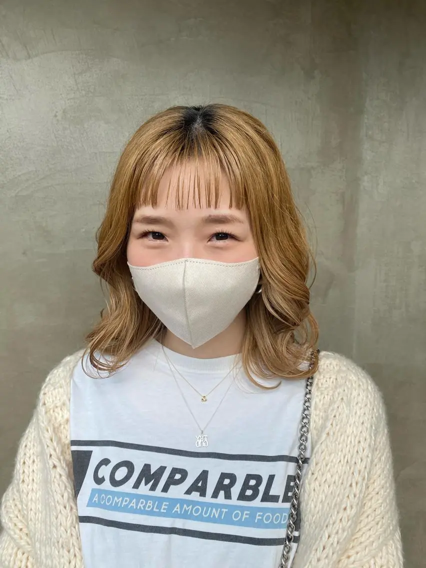 ミディアム カラー ベージュカラー ハイトーンカラー オン眉 柔らかカラー🥛 mayucoのヘアスタイル