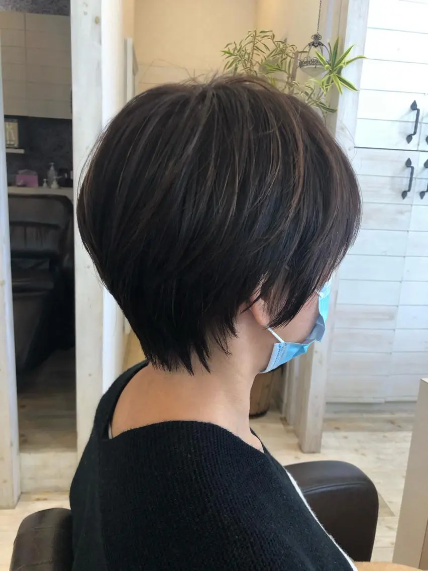 ショート ショートヘア 東恩納 誠のヘアスタイル