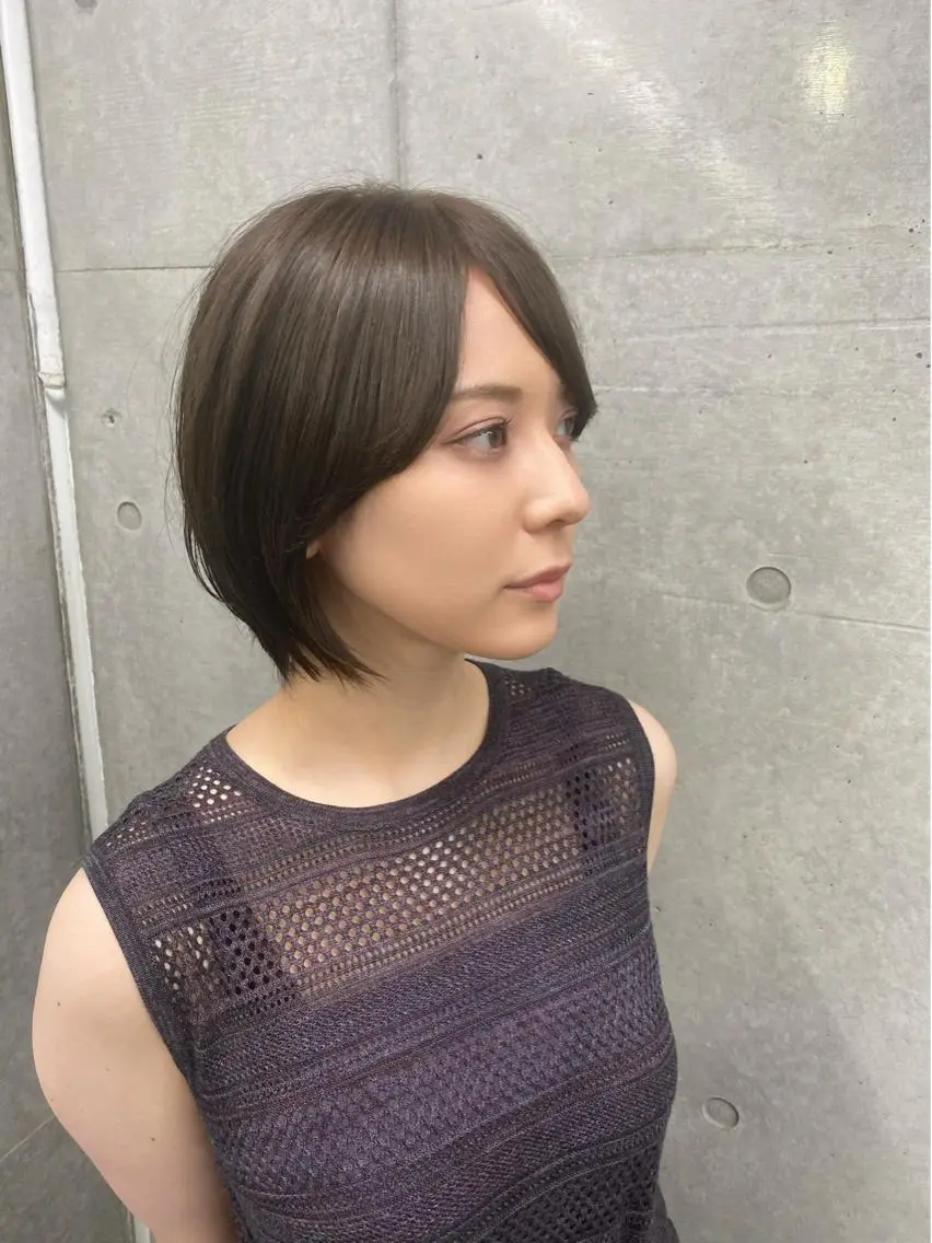 ショート カラー ベージュカラー イヤリングカラー グラデーションカラー くせ毛 外国人風カラー 原宿アンリ 山下卓也のヘアスタイル