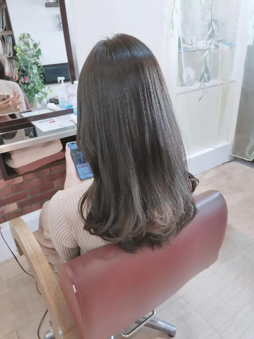 ミディアム ツヤ髪ケアカラー✨ 中谷良成のヘアスタイル