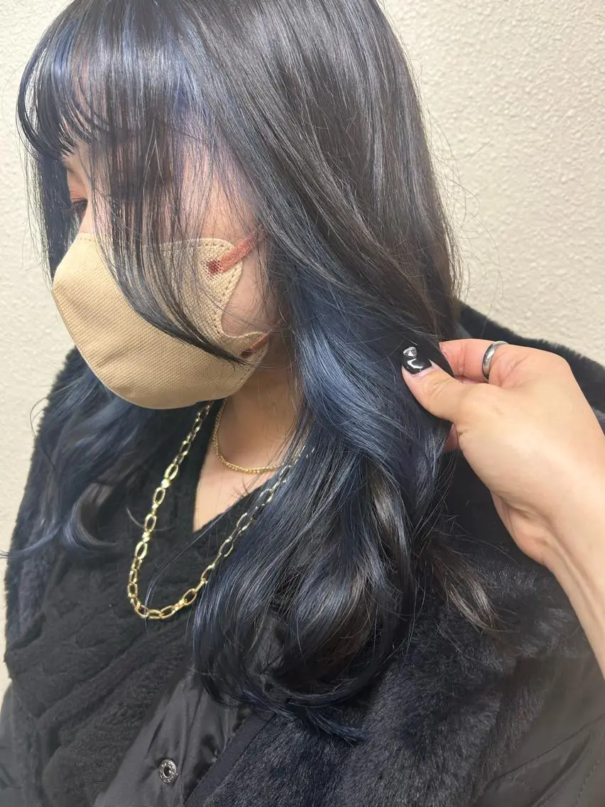 セミロング カラー インナーカラー 縮毛矯正/艶カラー/ ikedaのヘアスタイル