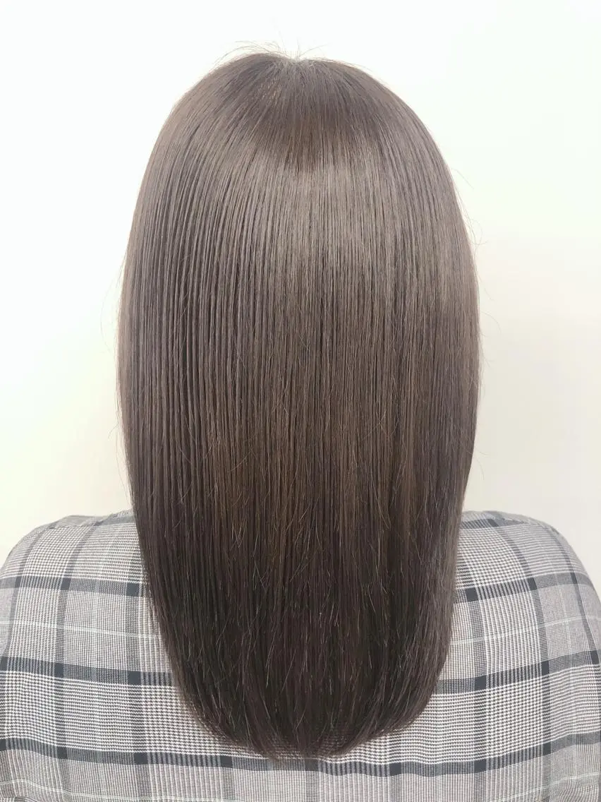 ミディアム カラー イルミナカラー スターダスト 代表 YUKI ☆のヘアスタイル