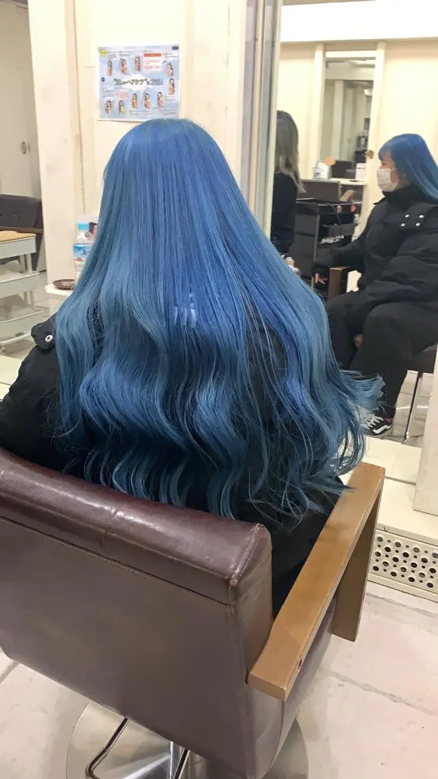 ロング 派手髪支持率No1 Eisukeのヘアスタイル