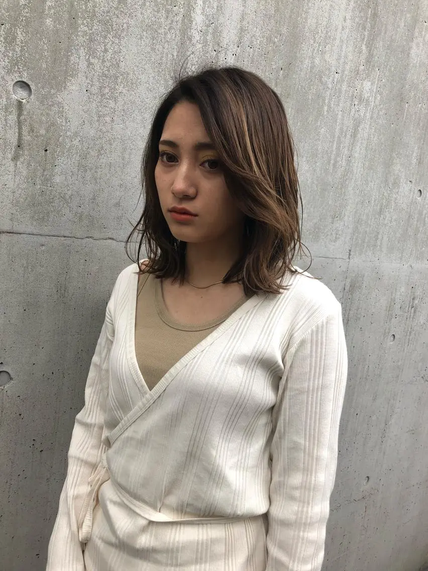 ミディアム カラー ヘアアレンジ 渋谷 留菜のヘアスタイル