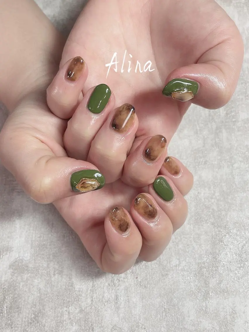 セミロング ネイル Alina エリナのネイルデザイン