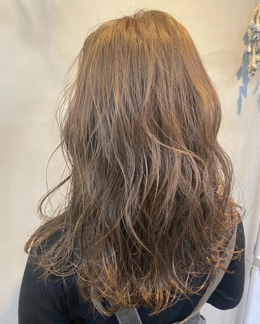 ロング ヘアカラー トリートメント sail hairのヘアスタイル