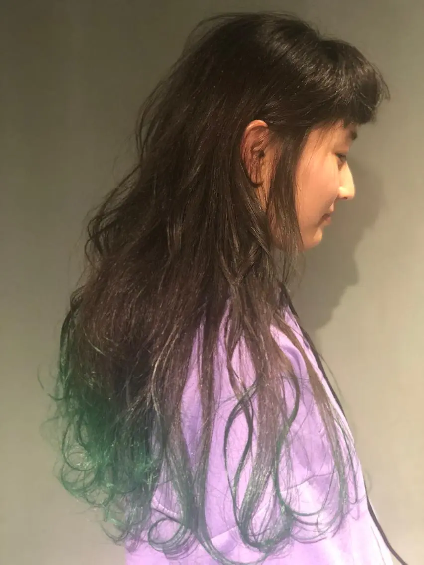 ロング AYAKA 下北沢suuのヘアスタイル