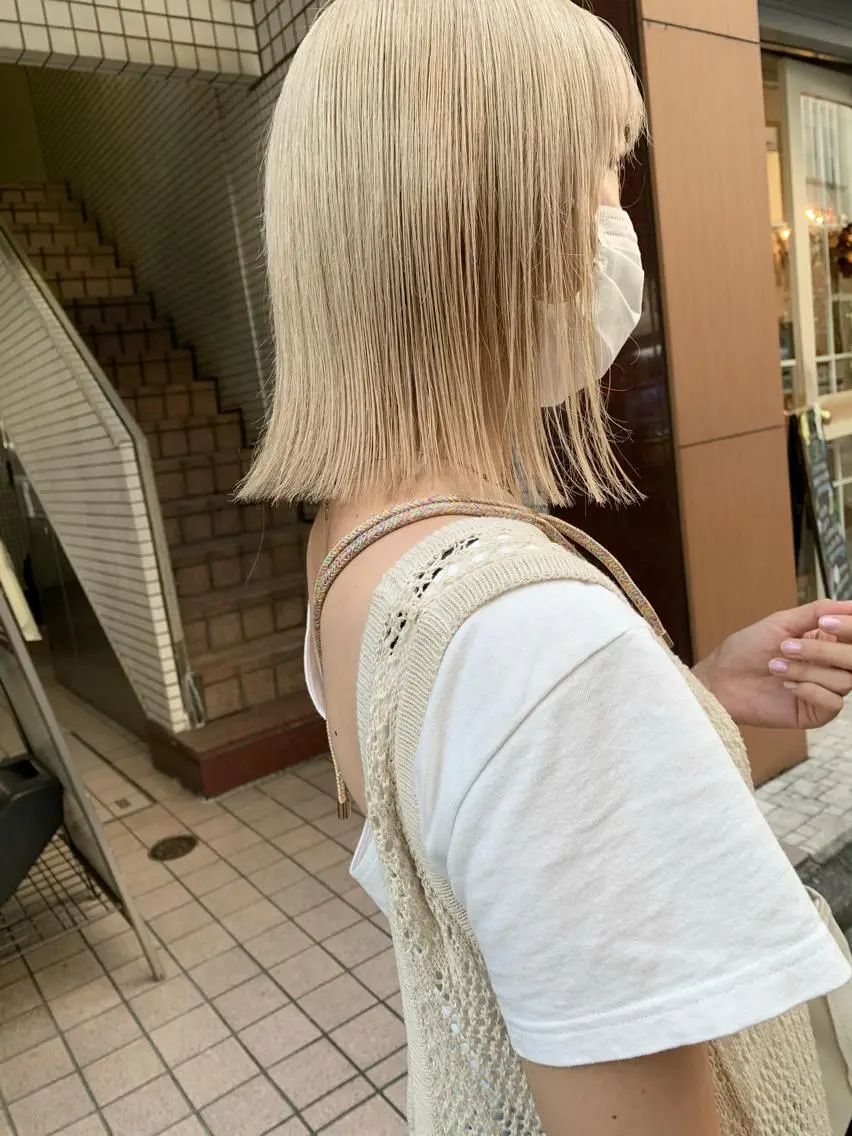 セミロング カラー ヘアアレンジ ブリーチ ブロンド 🌿ショート🌿 パーマ🌿淳平のヘアスタイル