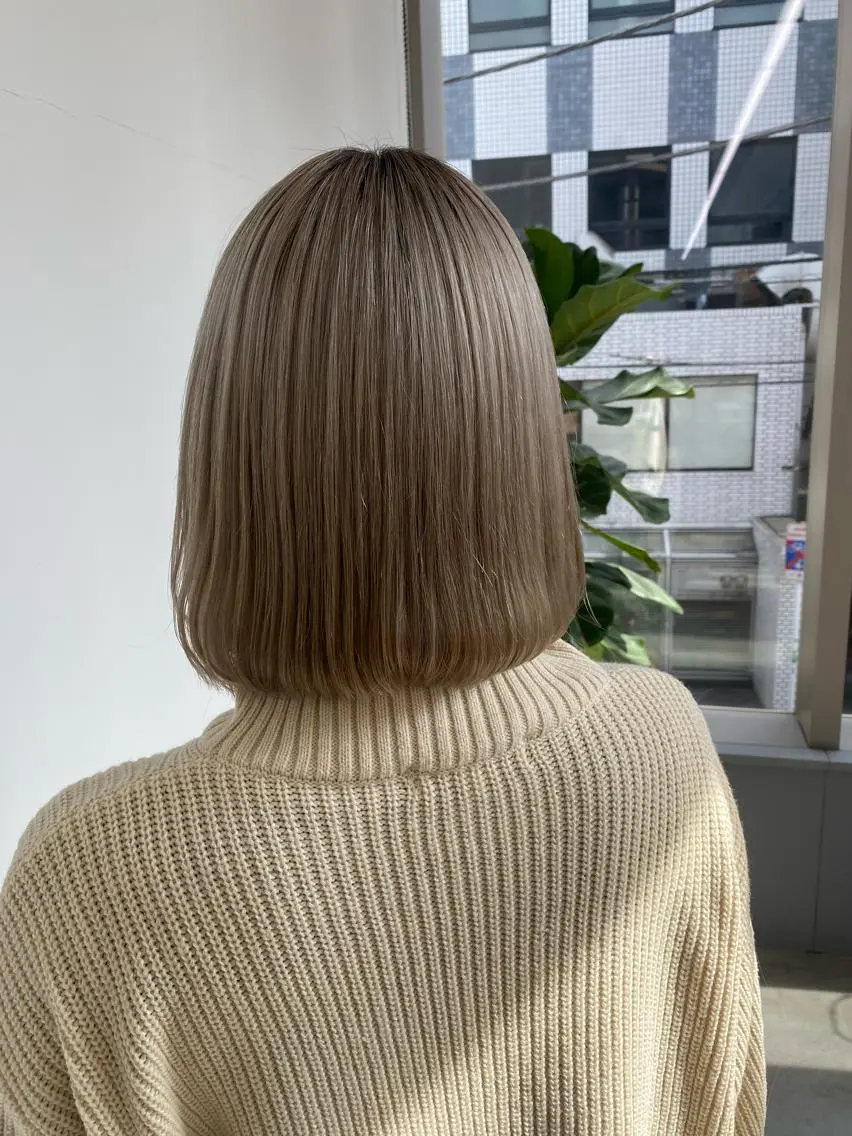 ショート カラー 🌼ハイライト透明感 🌼maiのヘアスタイル