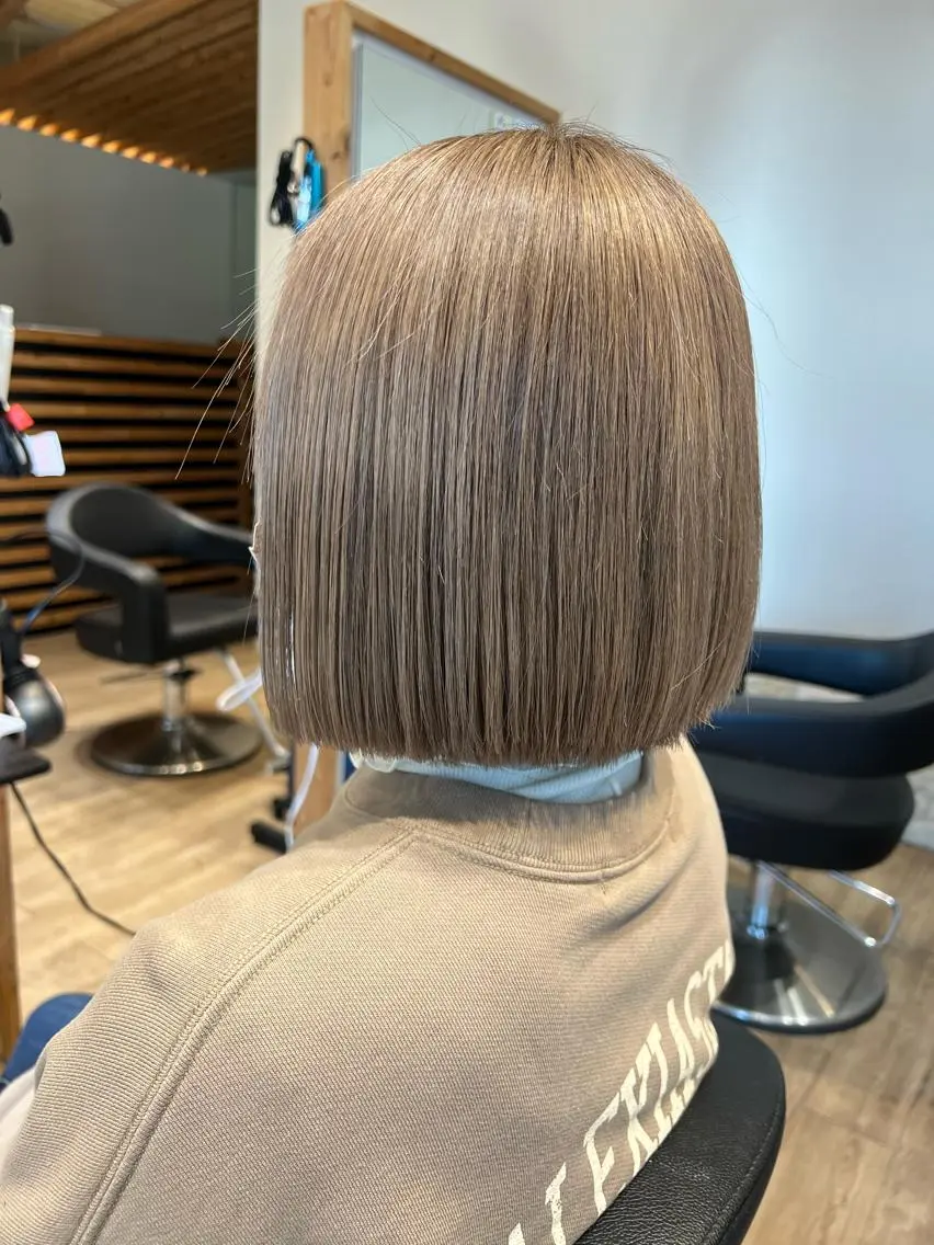 ショート カラー ヘアカラー 大久保 隆蔵のヘアスタイル