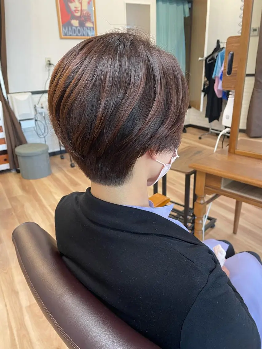 ショート カット 10/4〜産休菊池 栄里奈のヘアスタイル