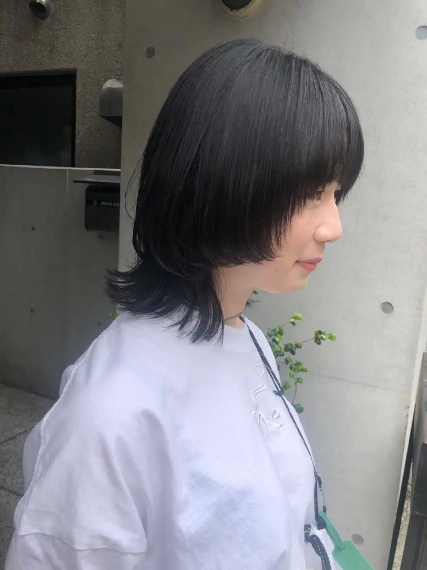 ミディアム レイヤーカット ウルフカット ウルフレイヤー カット stylist 杉浦駿生のヘアスタイル