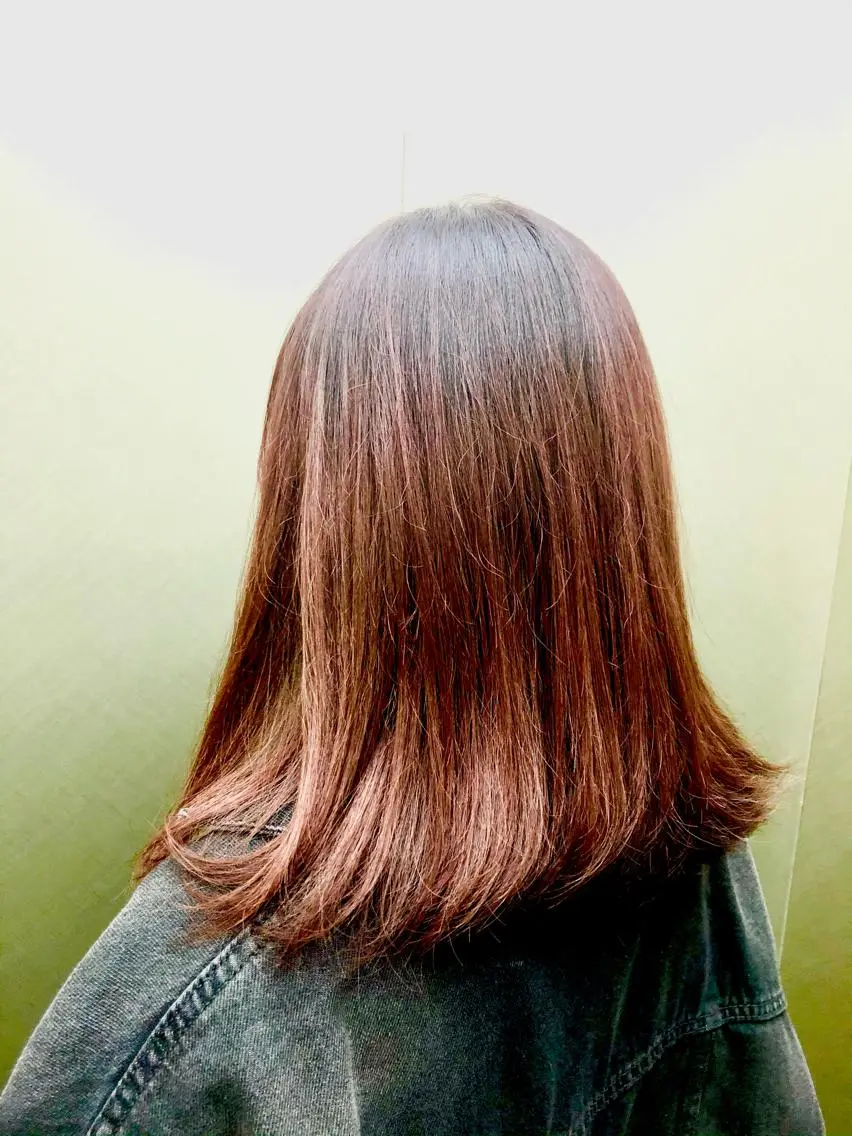 ミディアム カラー ヘアカラー トリートメント 岩谷 愛依のヘアスタイル