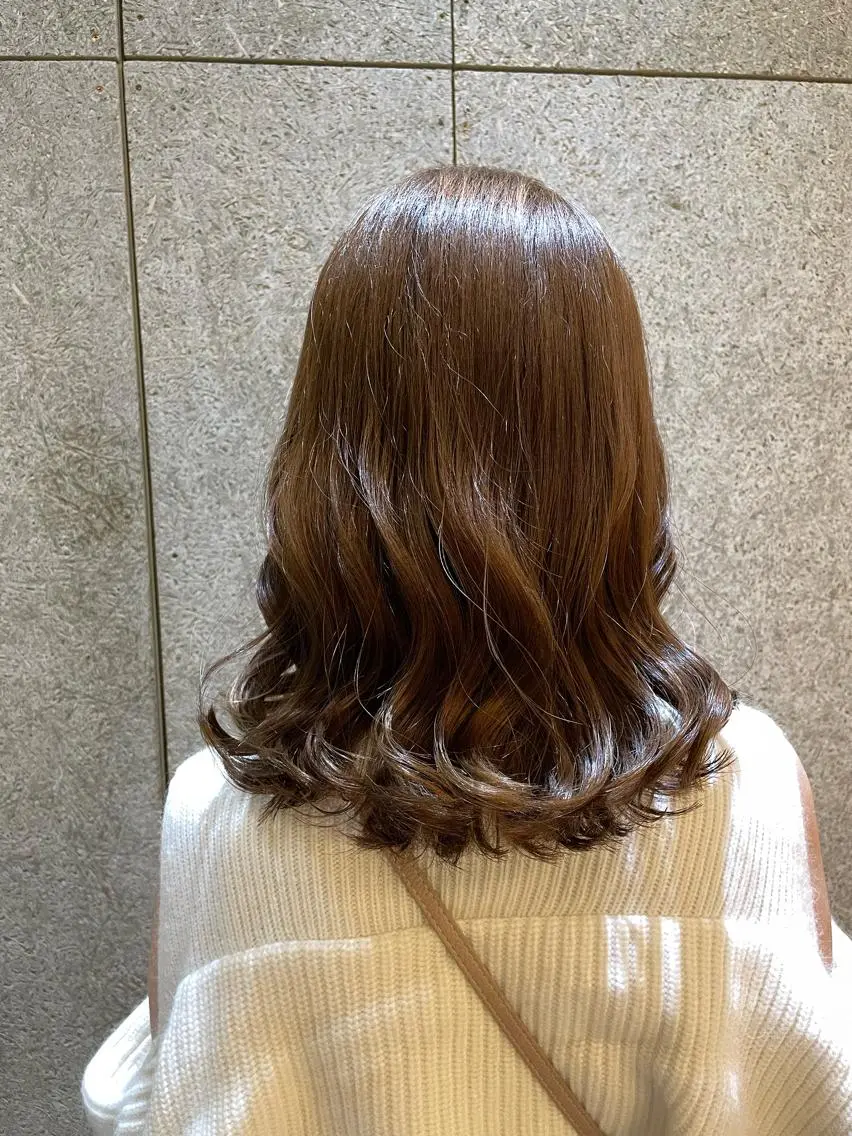 セミロング カラー カット ヘアカラー 💘韓国レイヤー上 品カラーruru💘のヘアスタイル