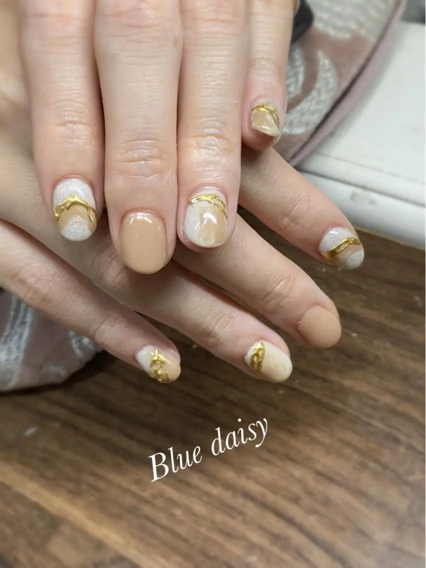 ネイル Blue daisy 栄本店のネイルデザイン